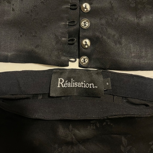 Realisation Par Silk blouse and skirt set - Picture 7 of 9